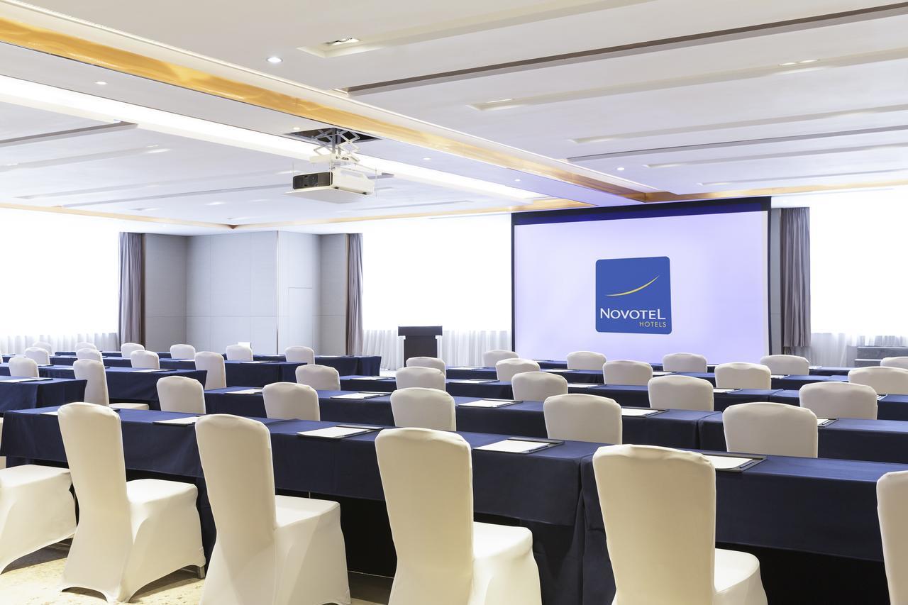 Novotel Rizhao Suning Exterior photo